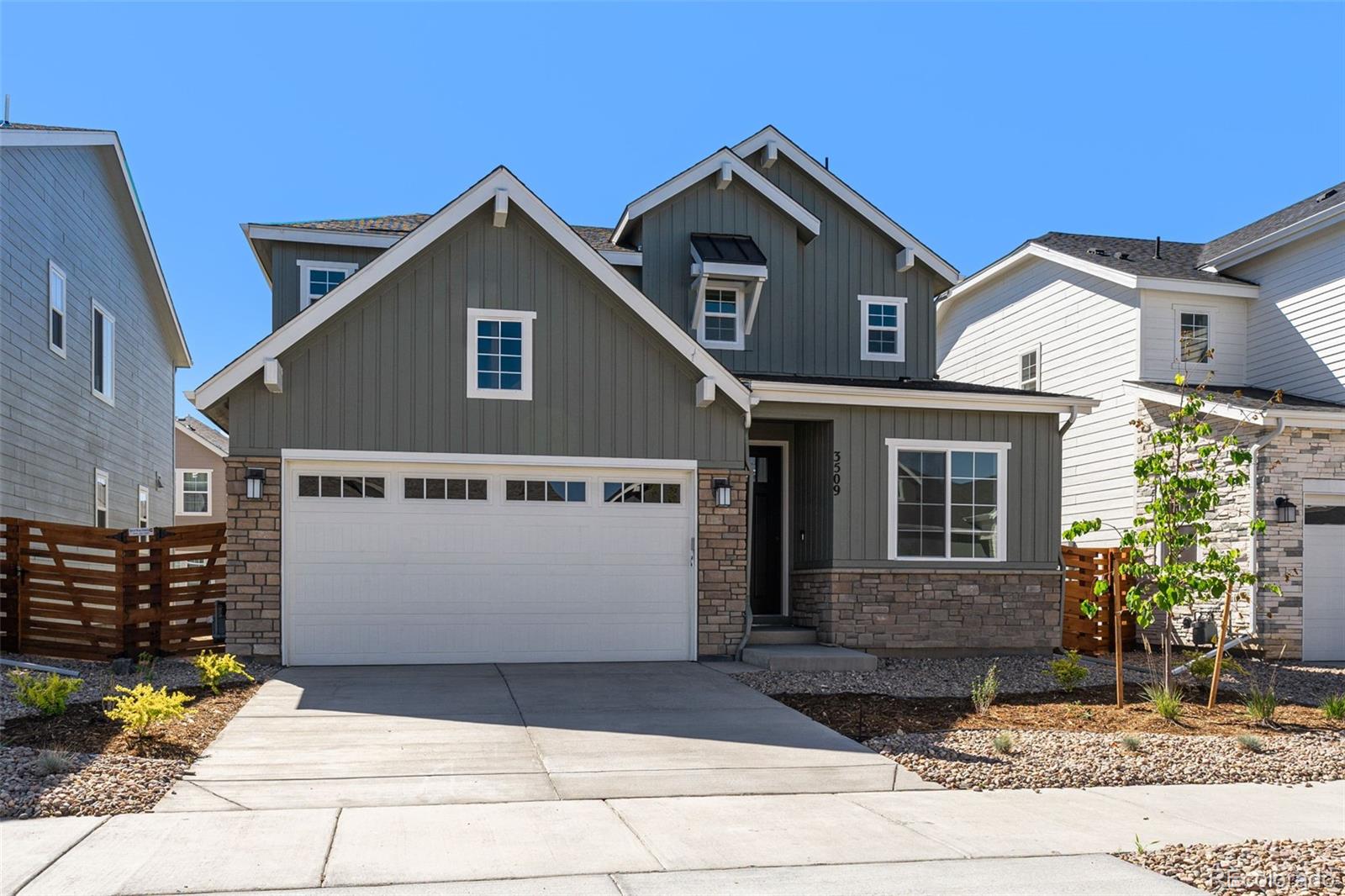 3509 N Duquesne Court, aurora MLS: 3814484 Beds: 3 Baths: 3 Price: $618,990