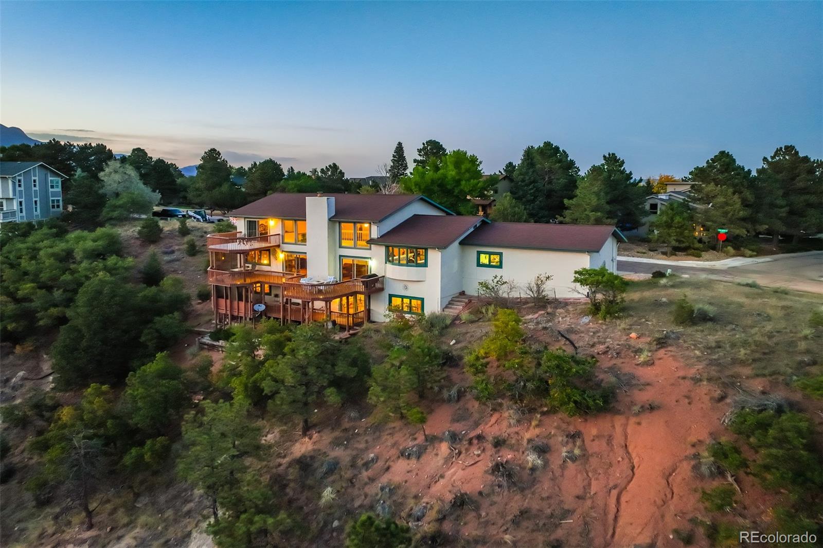 1575  Oak Hills Drive, colorado springs  House Search MLS Picture