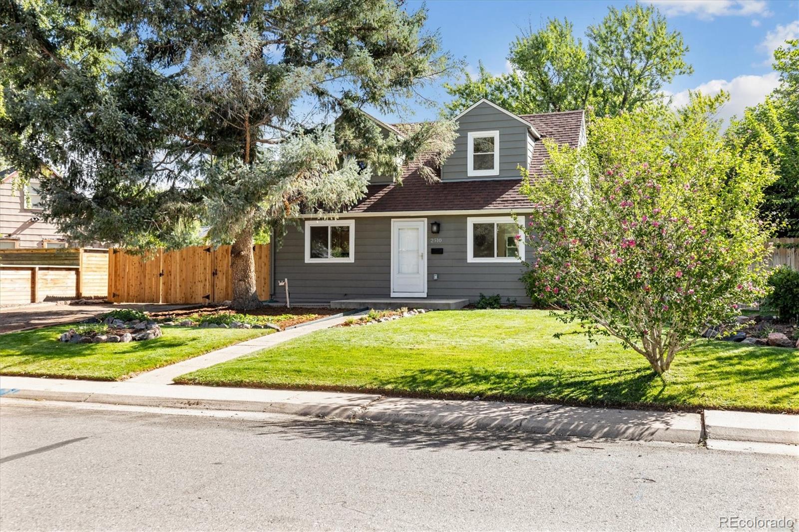 2510 S Julian Street, denver MLS: 6795226 Beds: 4 Baths: 2 Price: $539,500