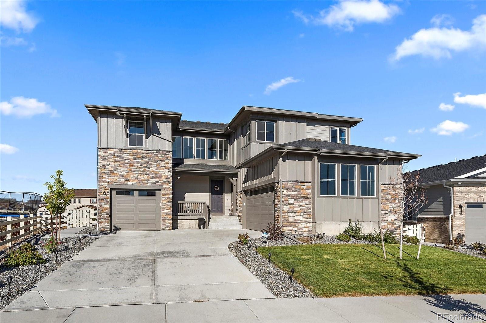 7125 S Yantley Way, aurora MLS: 8726087 Beds: 5 Baths: 5 Price: $980,000