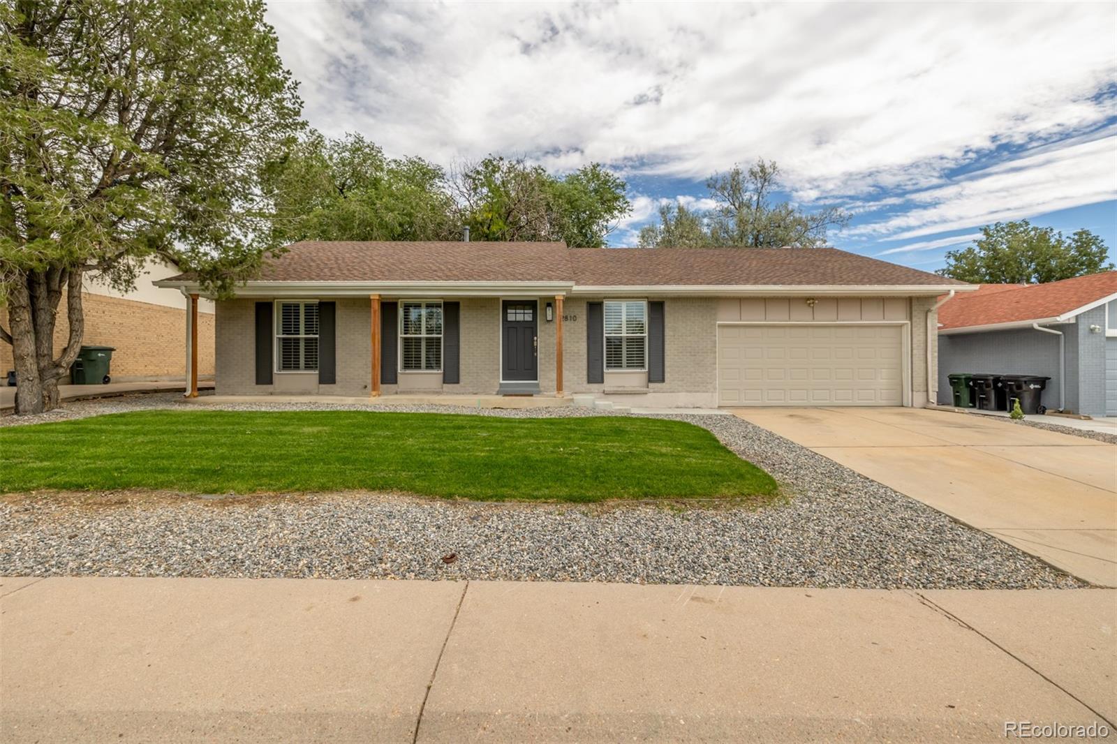 12810  Dexter Street, thornton MLS: 1836254 Beds: 5 Baths: 3 Price: $585,000