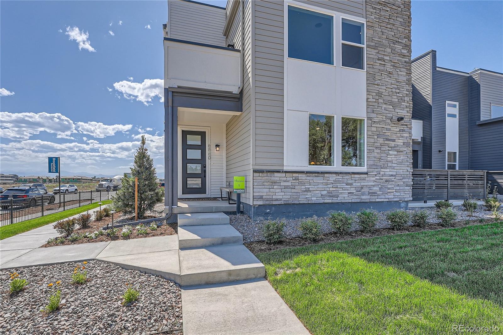 2649 W 68th Drive, denver MLS: 6189212 Beds: 4 Baths: 3 Price: $614,900