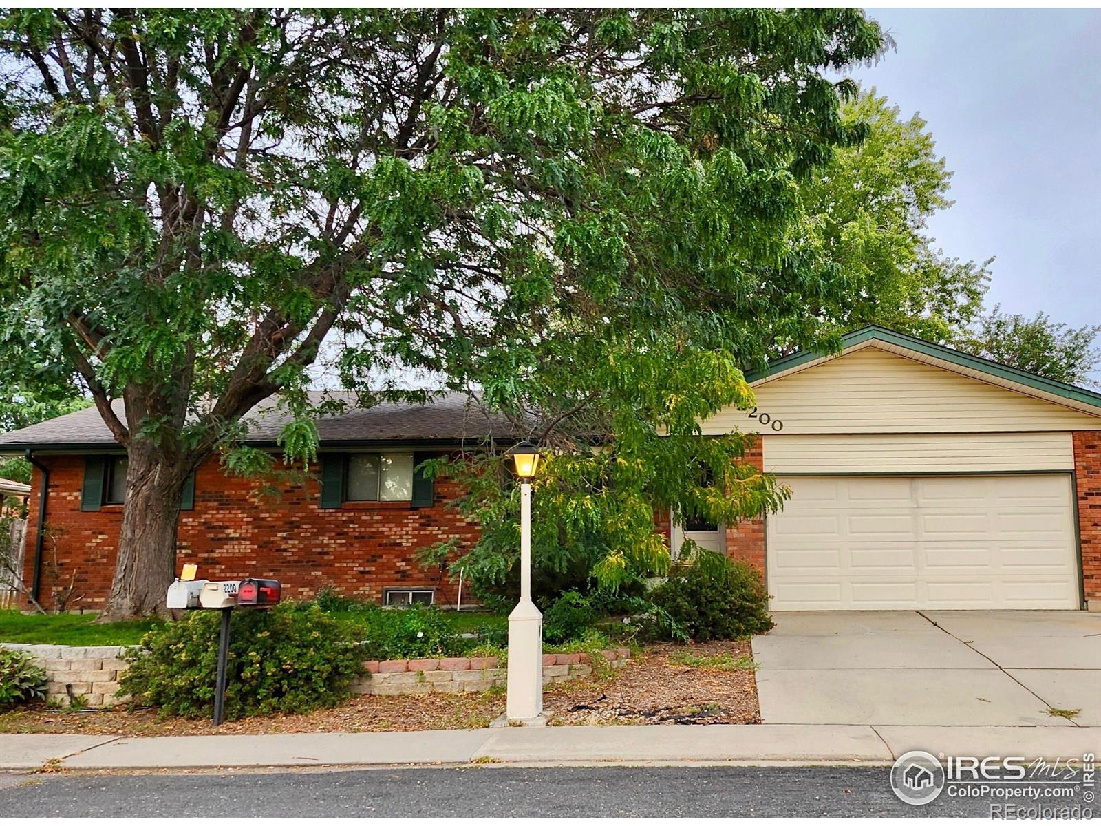 2200  Squires Street, longmont  House Search MLS Picture