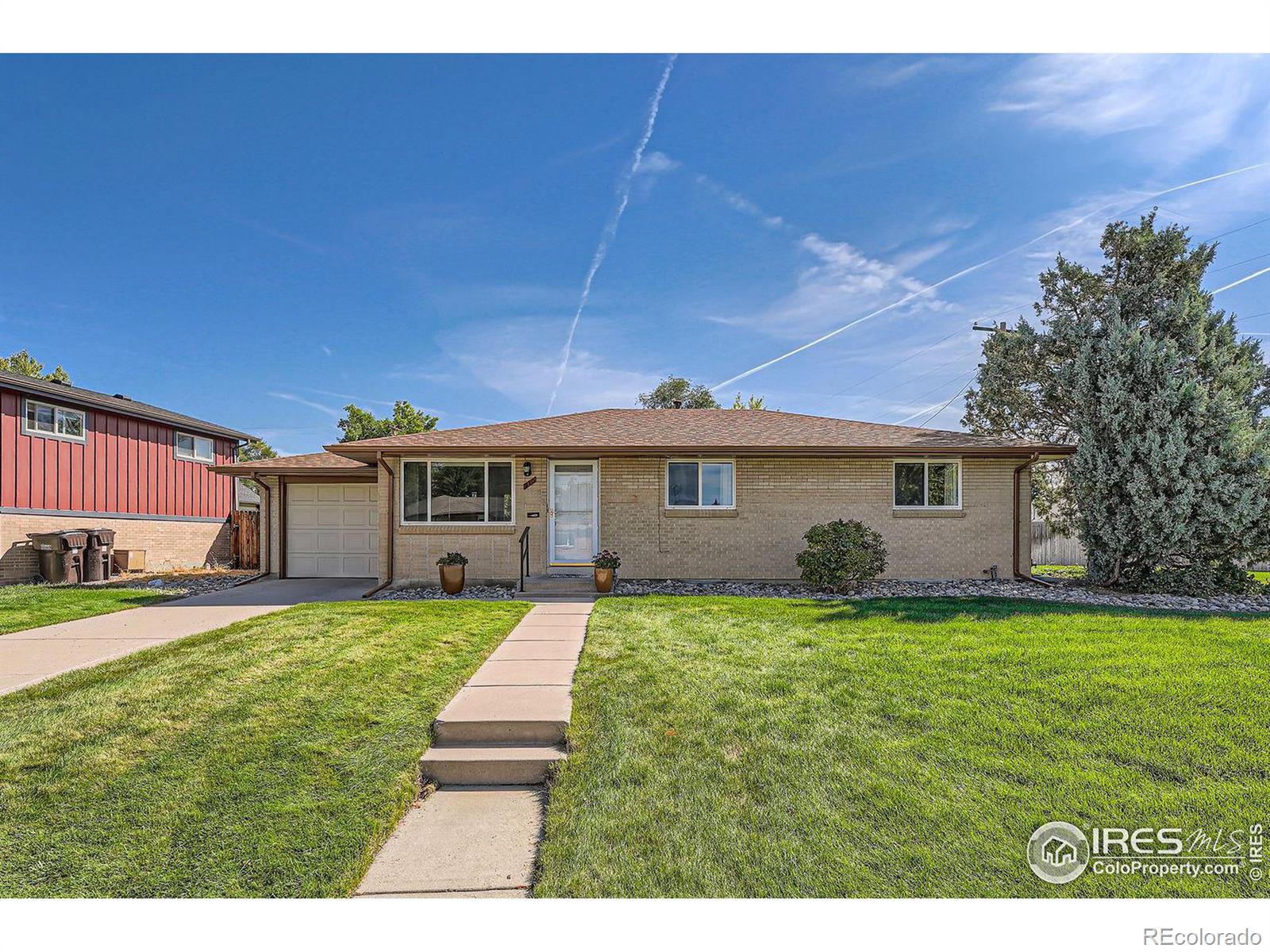 910  Laurel Street, broomfield MLS: 4567891019416 Beds: 4 Baths: 3 Price: $545,000