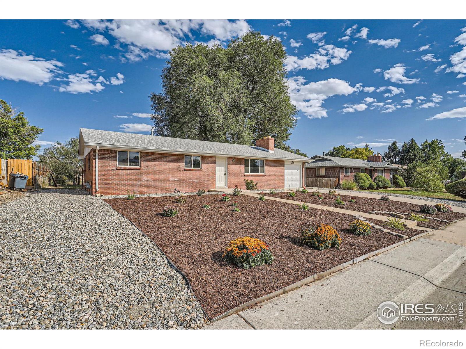 6150  Ames Street, arvada MLS: 4567891019523 Beds: 5 Baths: 3 Price: $590,000