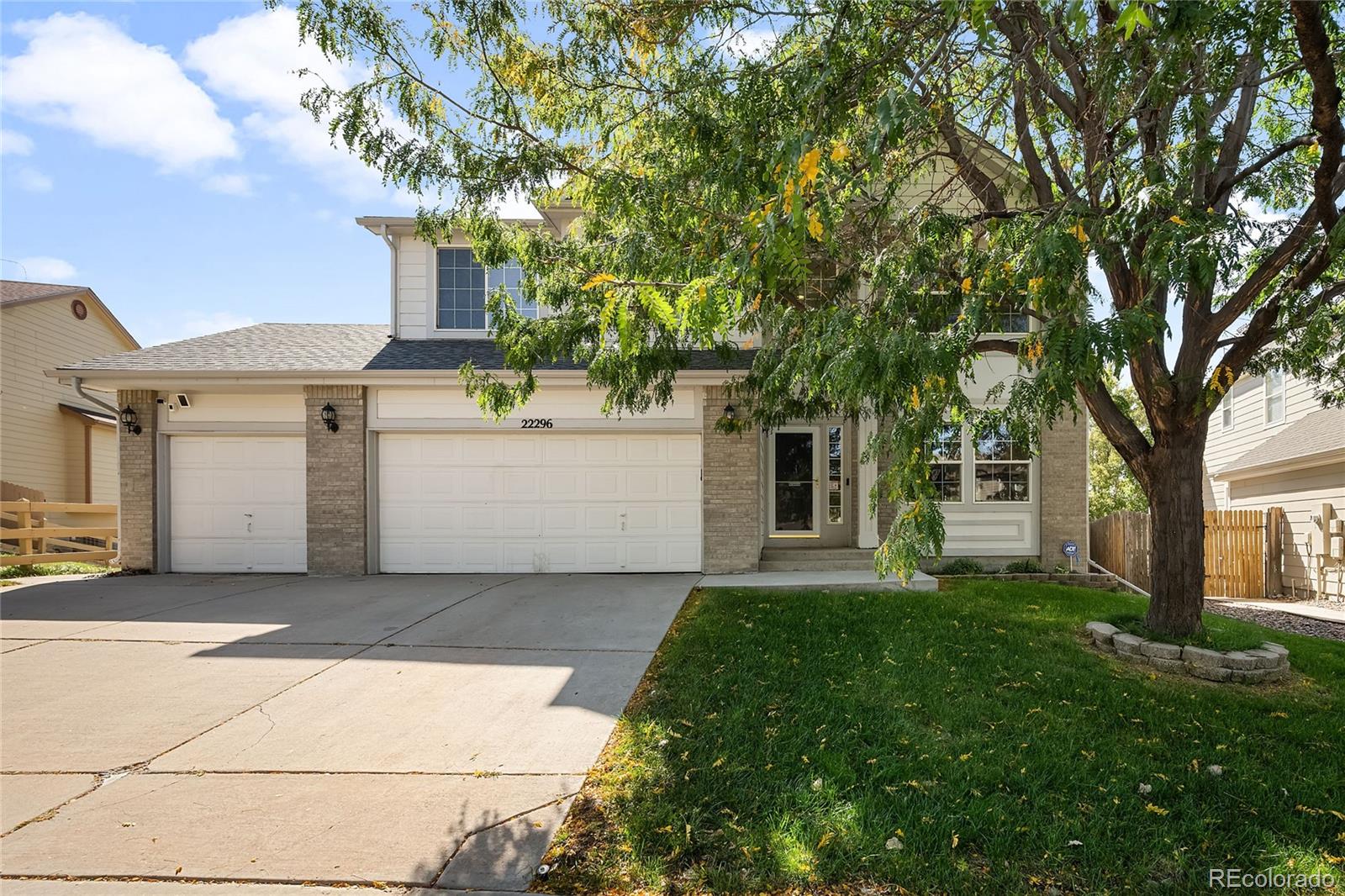 22296 E Ida Place, aurora MLS: 8933135 Beds: 4 Baths: 4 Price: $700,000