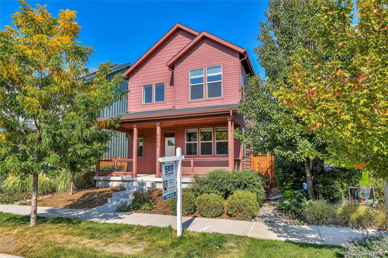 9045 E 58th Drive, denver MLS: 8078474 Beds: 4 Baths: 4 Price: $799,999