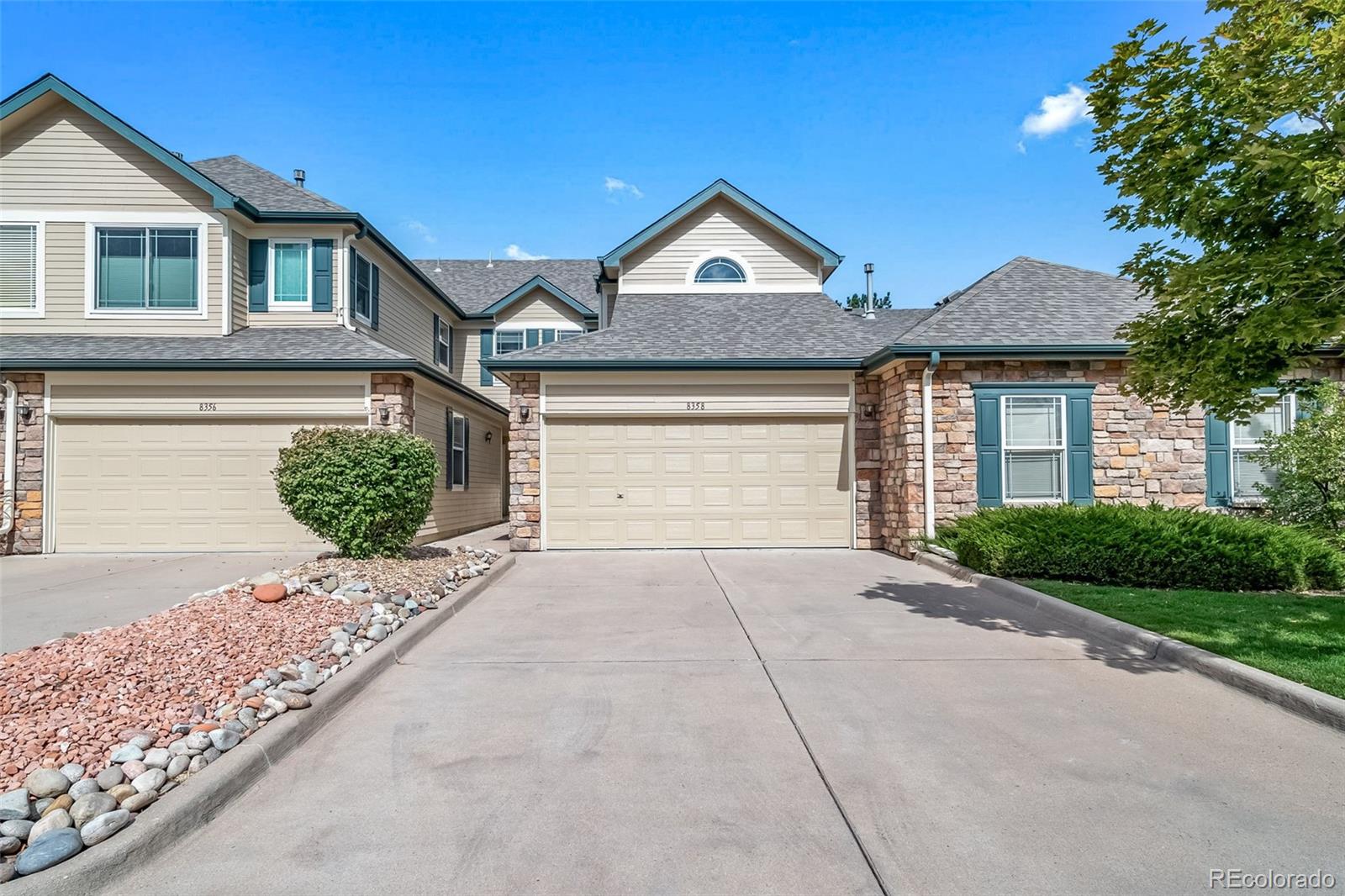 8358 S Garland Circle , Littleton  MLS: 9751851 Beds: 2 Baths: 3 Price: $510,000