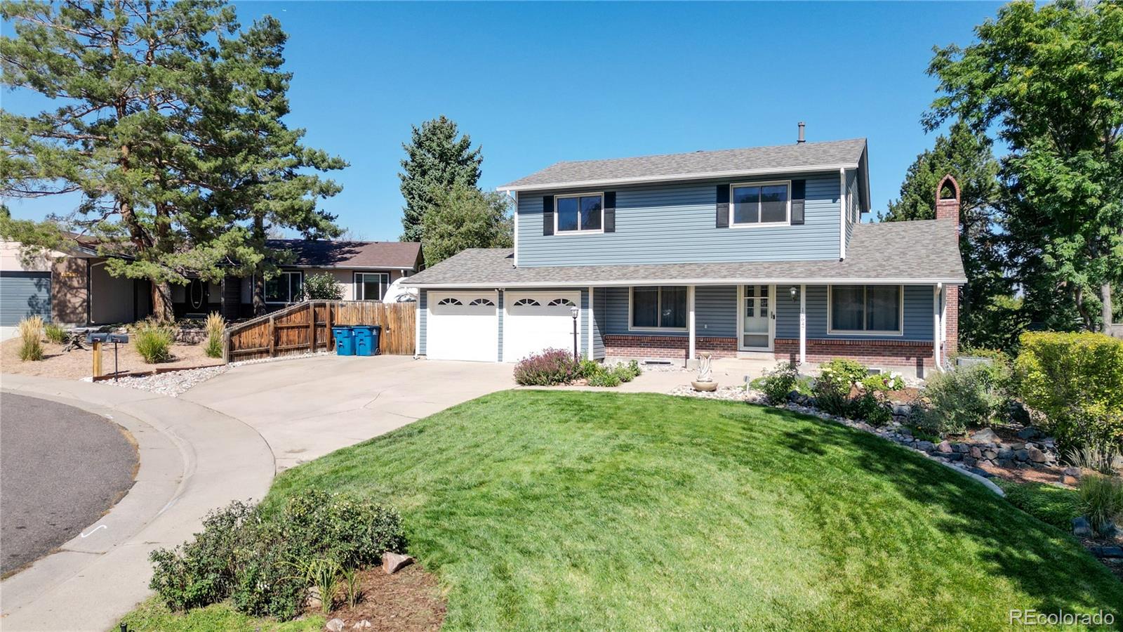 10647 W Layton Place, littleton MLS: 7069875 Beds: 4 Baths: 4 Price: $675,000