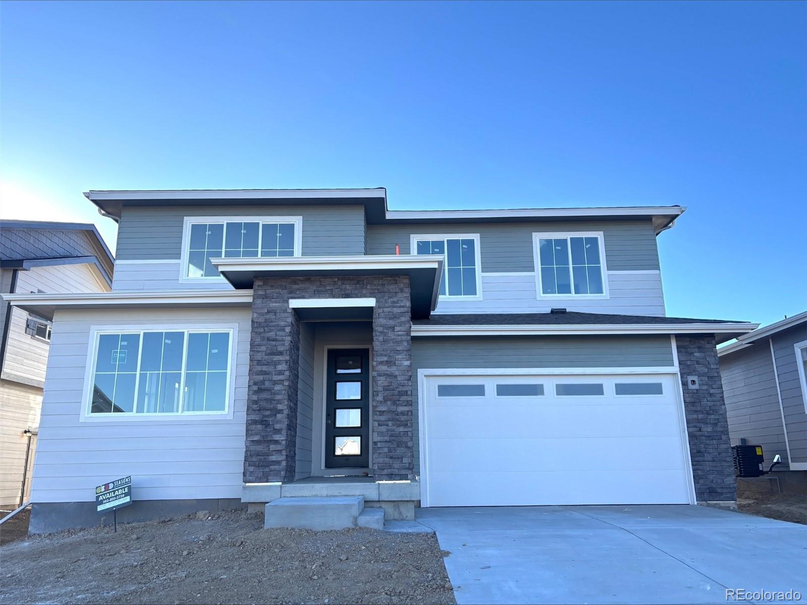 9123  Truckee Court, commerce city MLS: 6191407 Beds: 5 Baths: 4 Price: $624,950