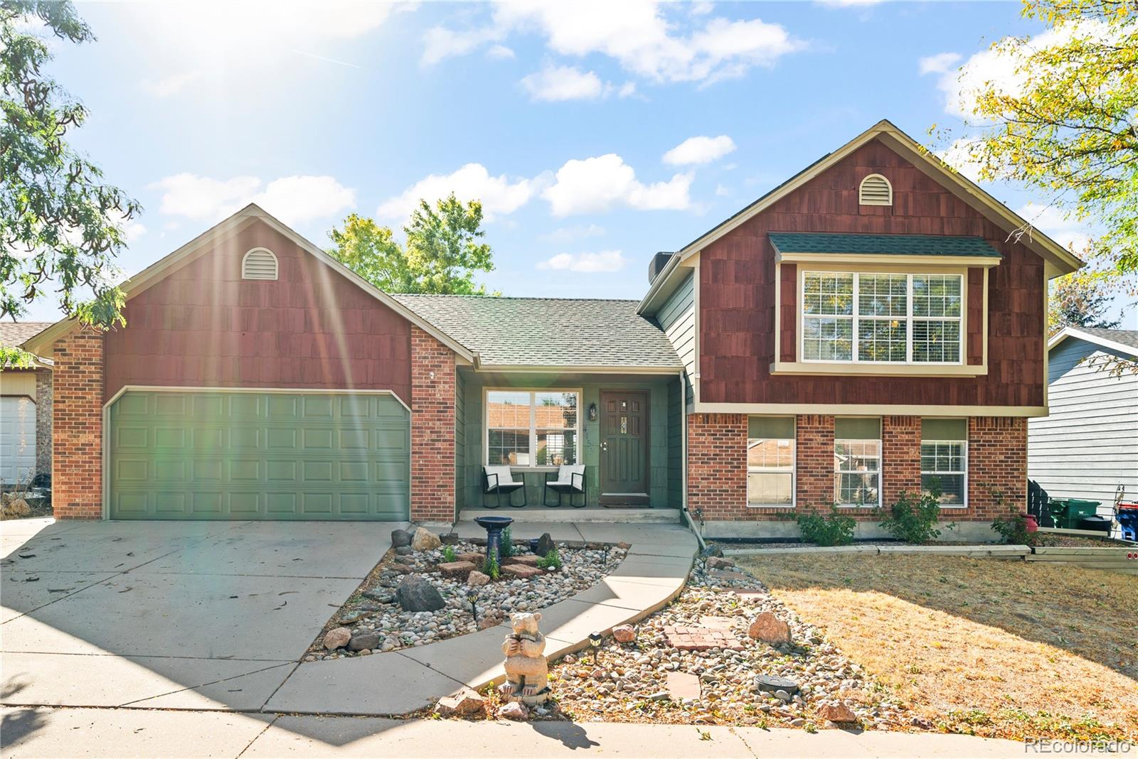 4153 S Dunkirk Way, aurora MLS: 2518162 Beds: 4 Baths: 3 Price: $475,000