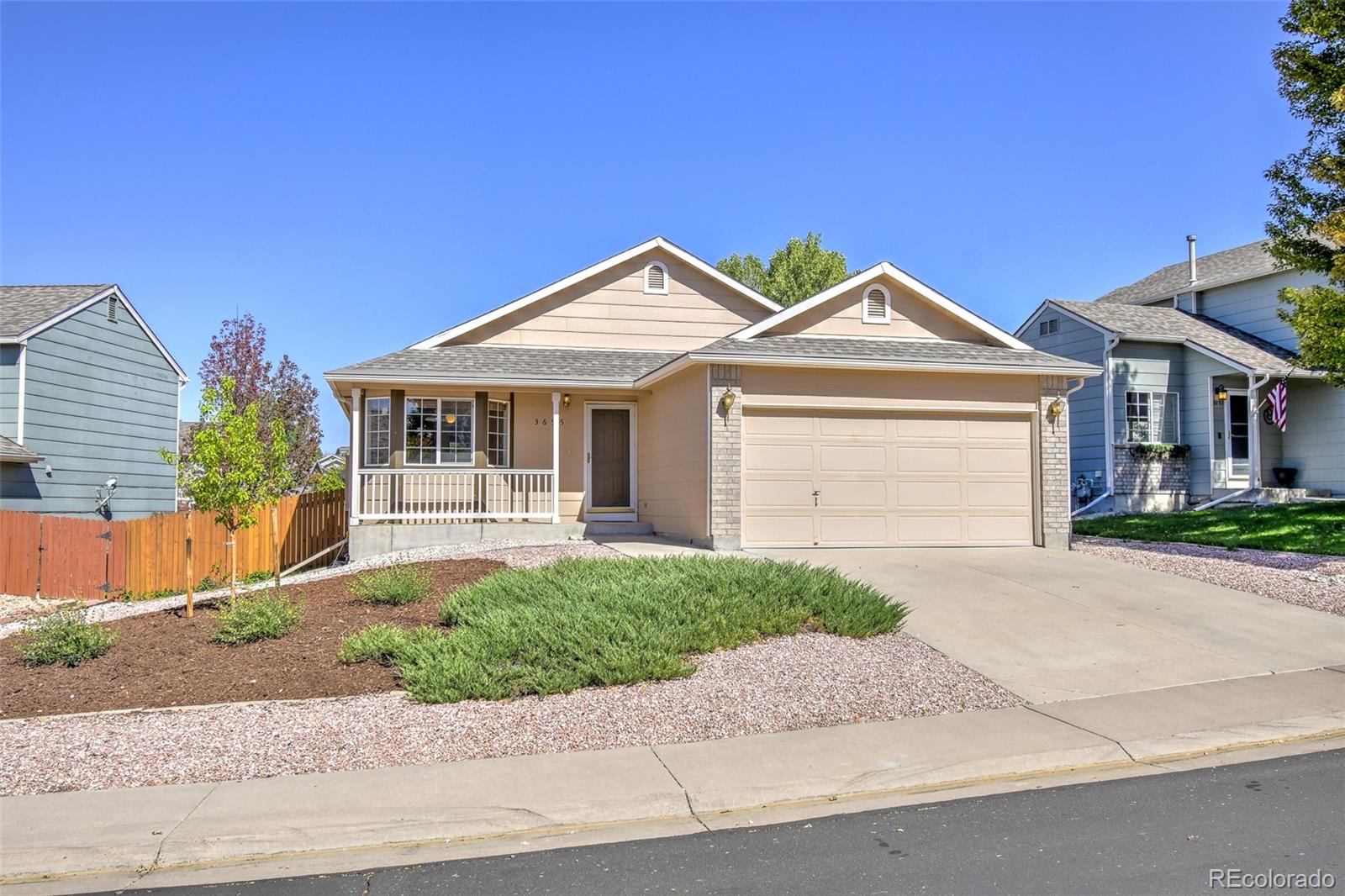 3655  Rawhide Circle, castle rock MLS: 6768831 Beds: 3 Baths: 2 Price: $525,000