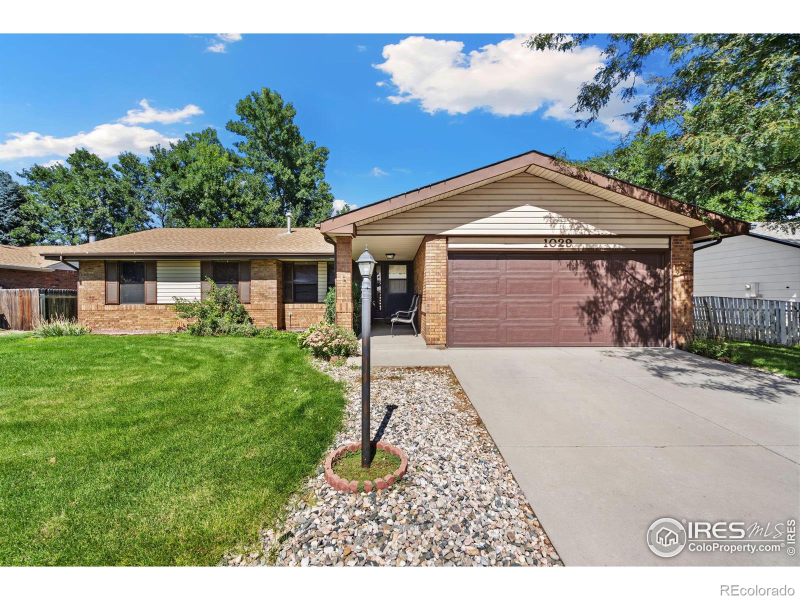 1029 N Redbud Drive, loveland MLS: 4567891019831 Beds: 3 Baths: 2 Price: $470,000