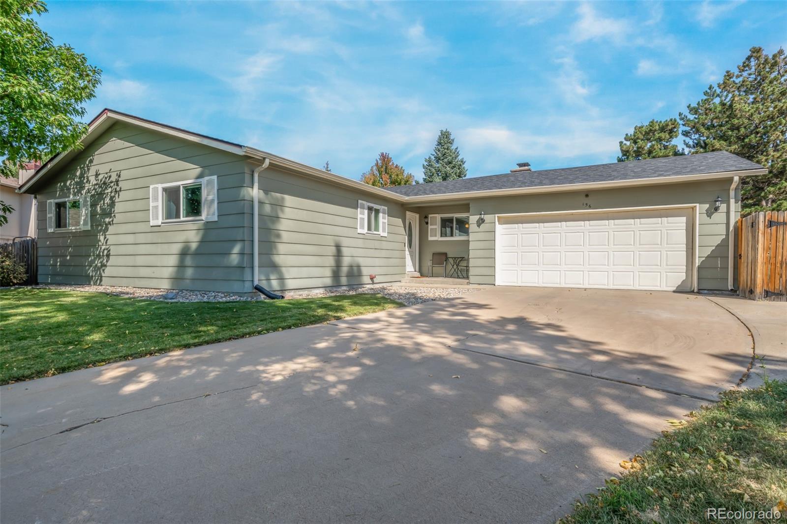 156  Johnson Place, castle rock MLS: 3022985 Beds: 4 Baths: 2 Price: $560,000