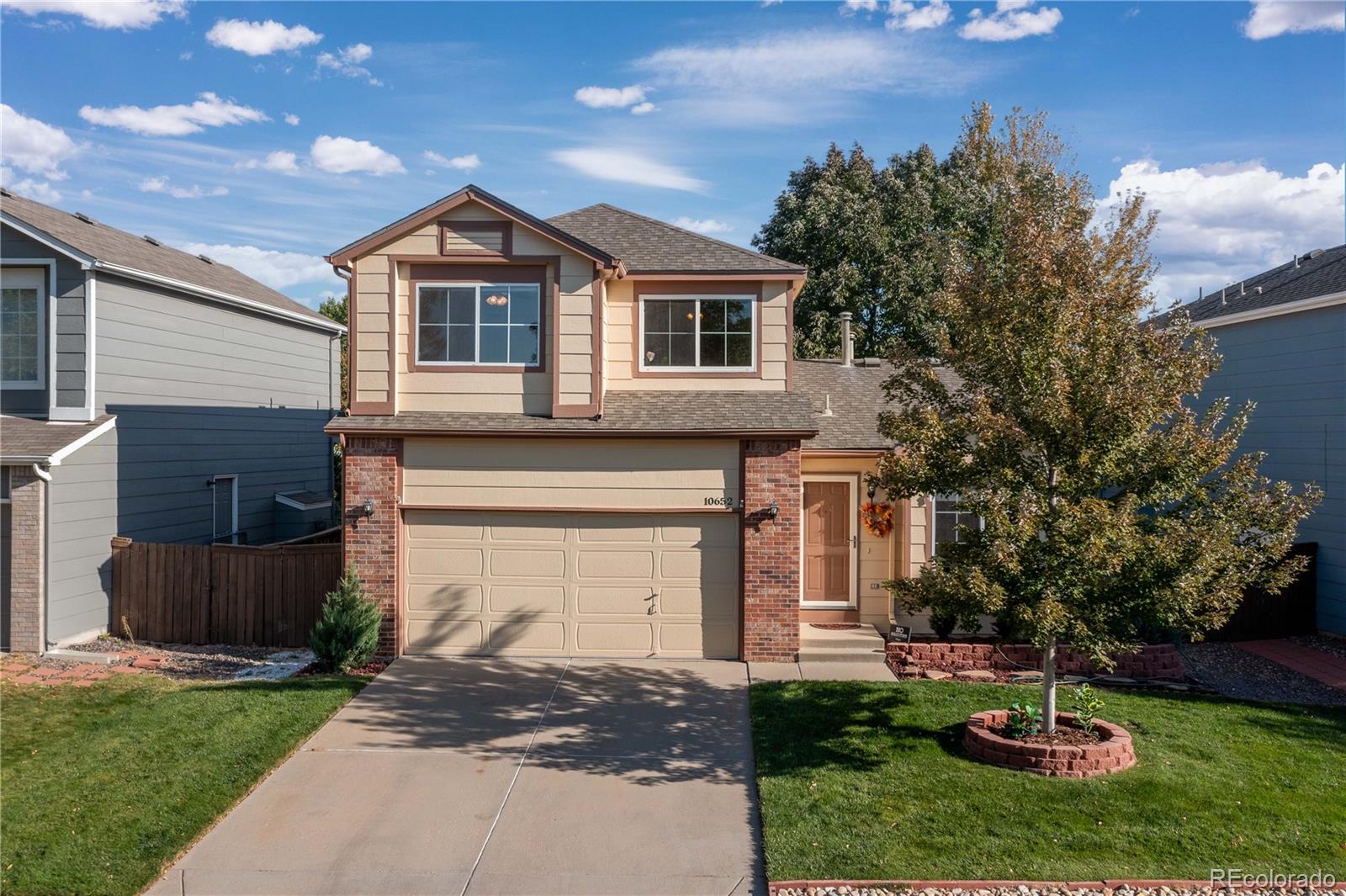 10652  Hyacinth Street, highlands ranch MLS: 8214481 Beds: 3 Baths: 3 Price: $615,000