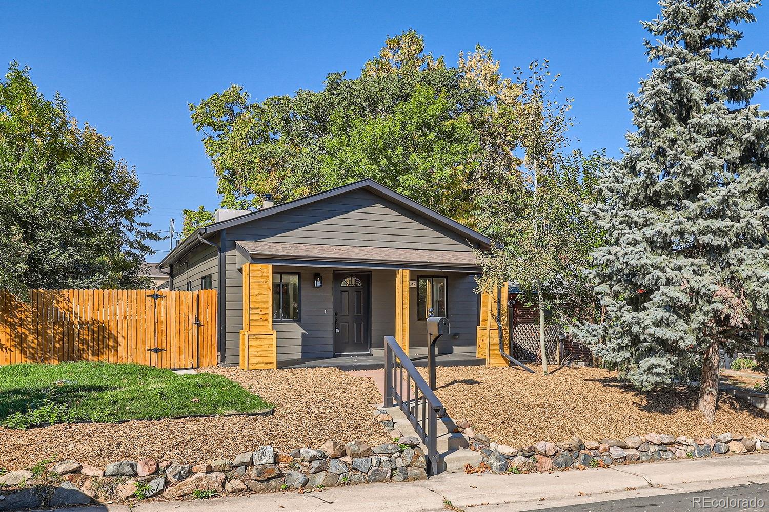 5147  Newton Street, denver MLS: 2803473 Beds: 3 Baths: 2 Price: $525,900