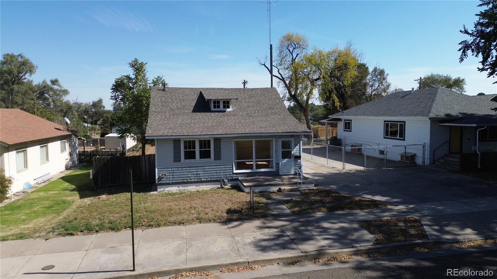 621  Edison Avenue, la junta  House Search MLS Picture