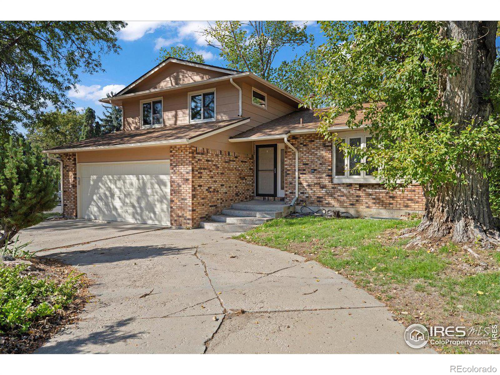 705  Elliott Street, longmont MLS: 4567891020092 Beds: 4 Baths: 4 Price: $549,000