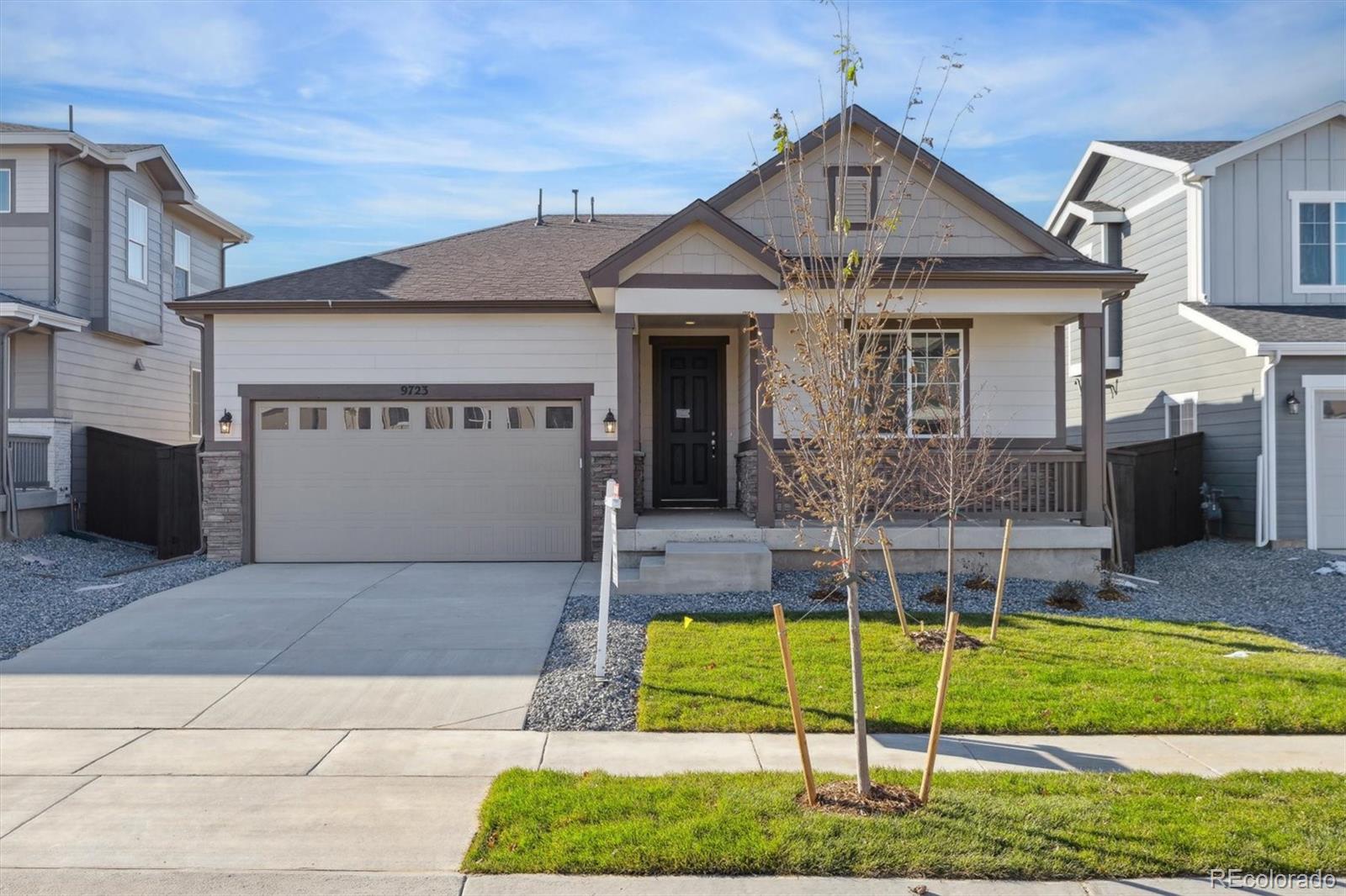 9723  Ceylon Street, commerce city MLS: 4622566 Beds: 4 Baths: 2 Price: $527,950