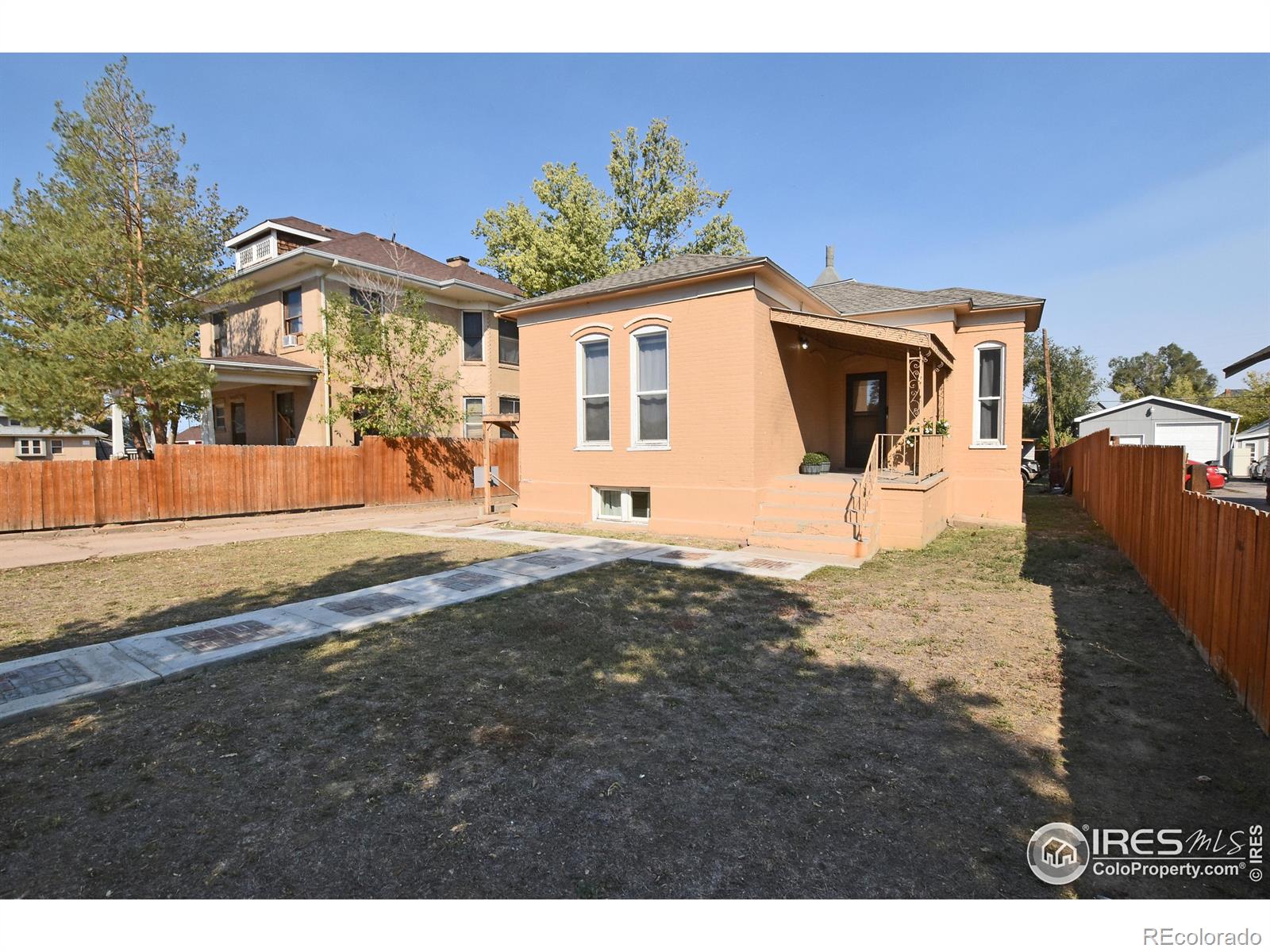 1021  5th Street, greeley MLS: 4567891020245 Beds: 5 Baths: 2 Price: $364,500