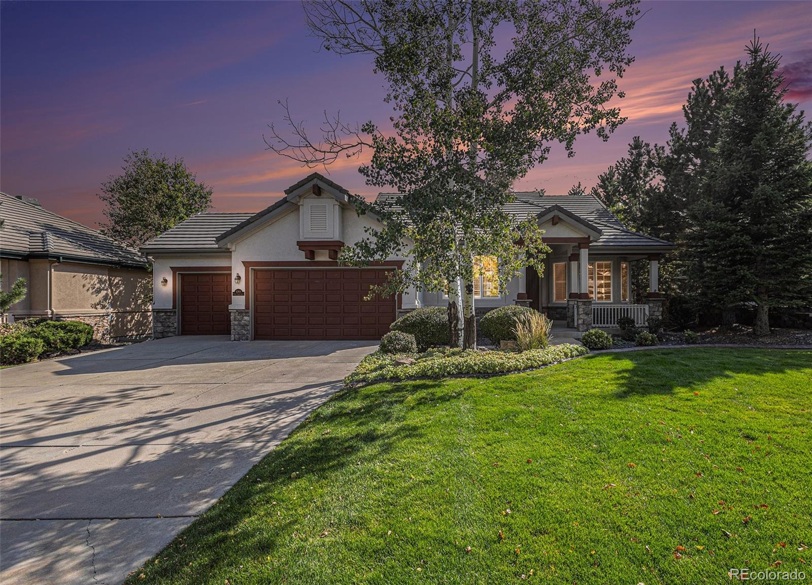 6760  Vista Lodge Loop, castle pines MLS: 2600995 Beds: 4 Baths: 4 Price: $1,250,000