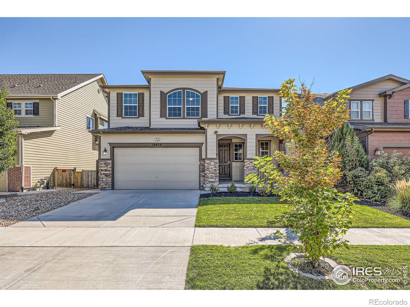 10870  Unity Way, commerce city MLS: 4567891020277 Beds: 3 Baths: 3 Price: $555,000