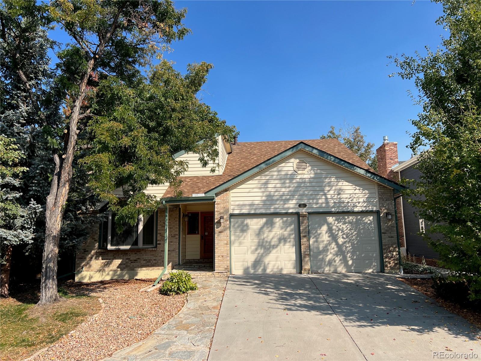 9813 W 83 Avenue, arvada MLS: 5606917 Beds: 2 Baths: 2 Price: $645,000