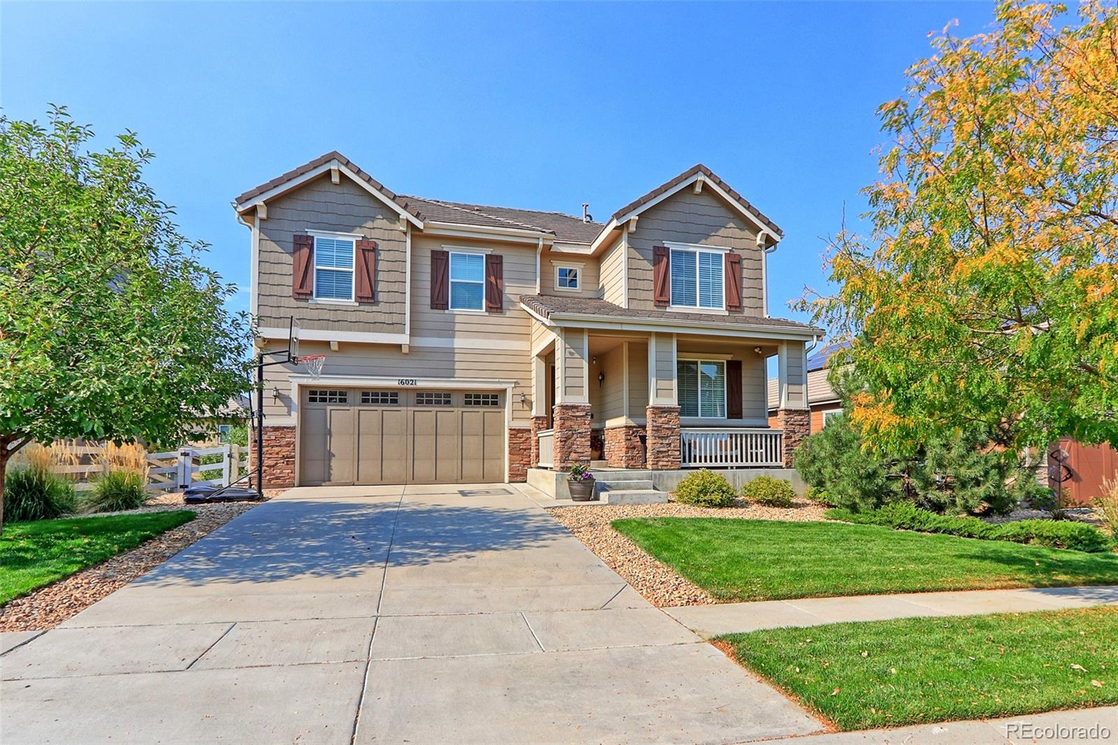 16021  Williams Place, broomfield MLS: 8435404 Beds: 5 Baths: 4 Price: $989,500