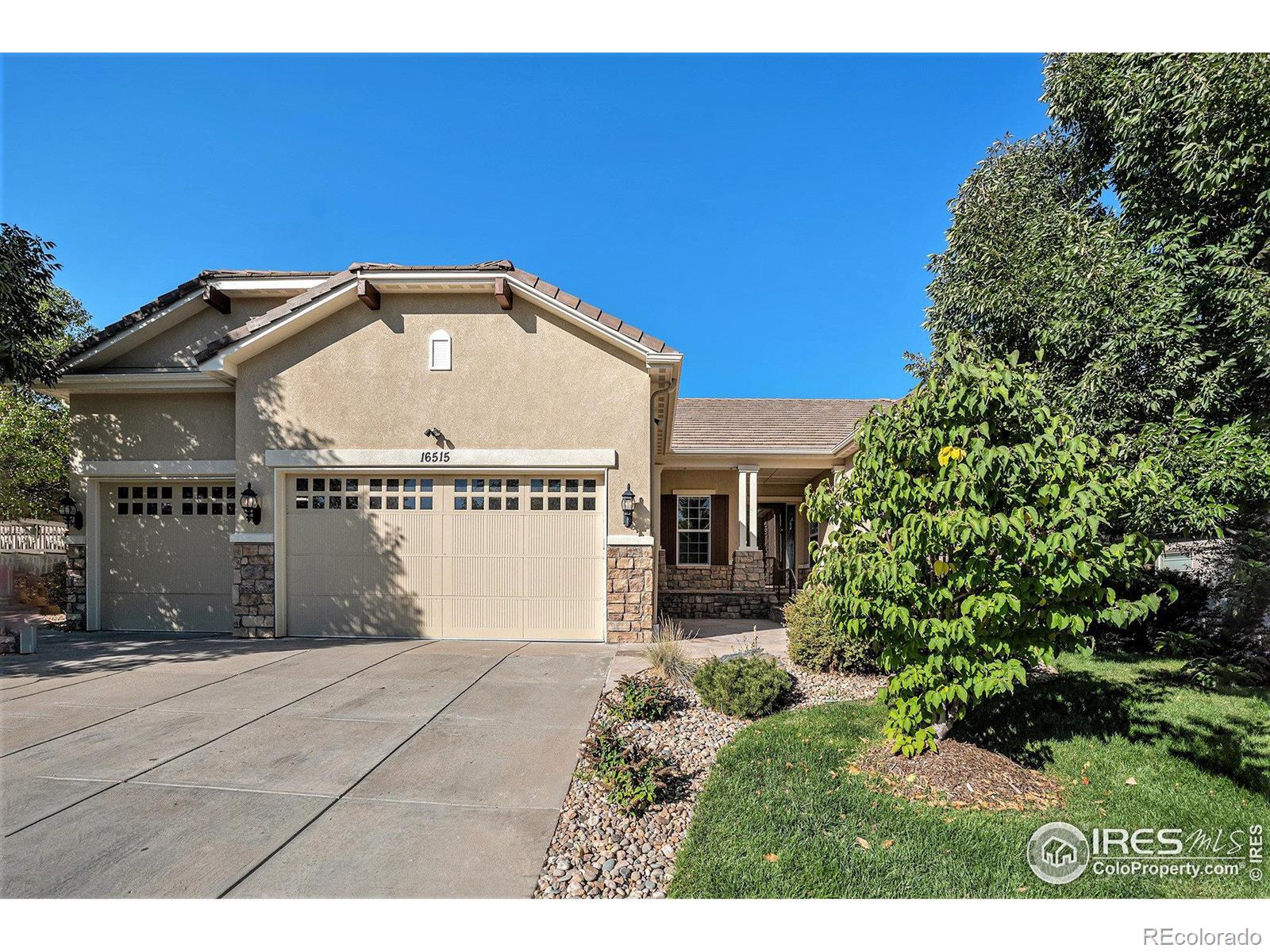 16515  Grays Way, broomfield MLS: 4567891020382 Beds: 4 Baths: 4 Price: $1,450,000