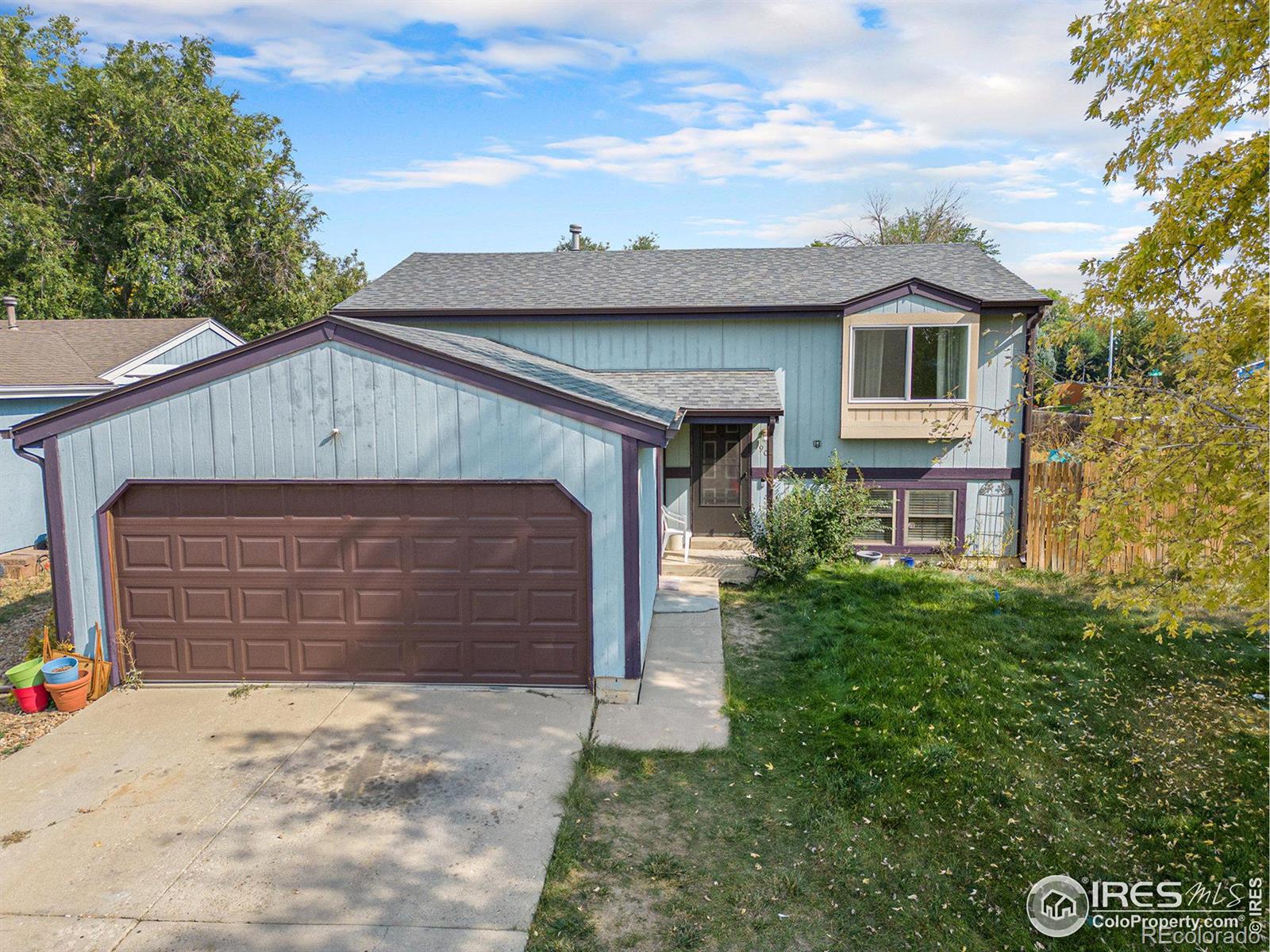 1900  Logan Street, longmont MLS: 4567891020459 Beds: 4 Baths: 2 Price: $474,500