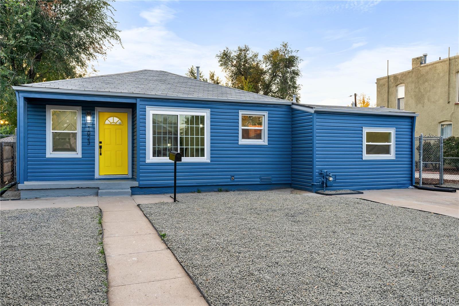 1023  Grove Street, denver MLS: 8972504 Beds: 3 Baths: 2 Price: $500,000