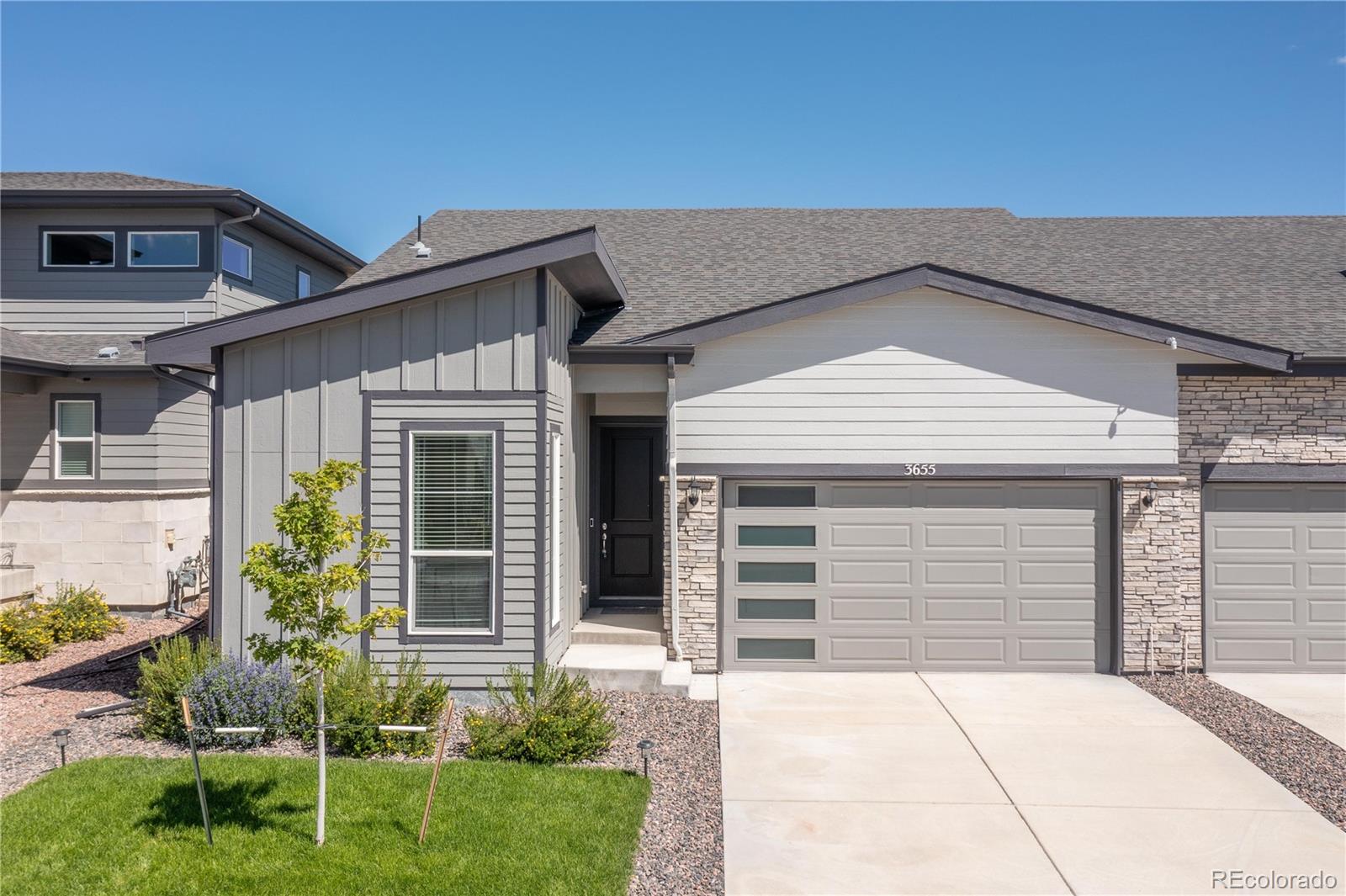 3655  Silver Rock Circle, castle rock MLS: 3477241 Beds: 3 Baths: 3 Price: $679,000