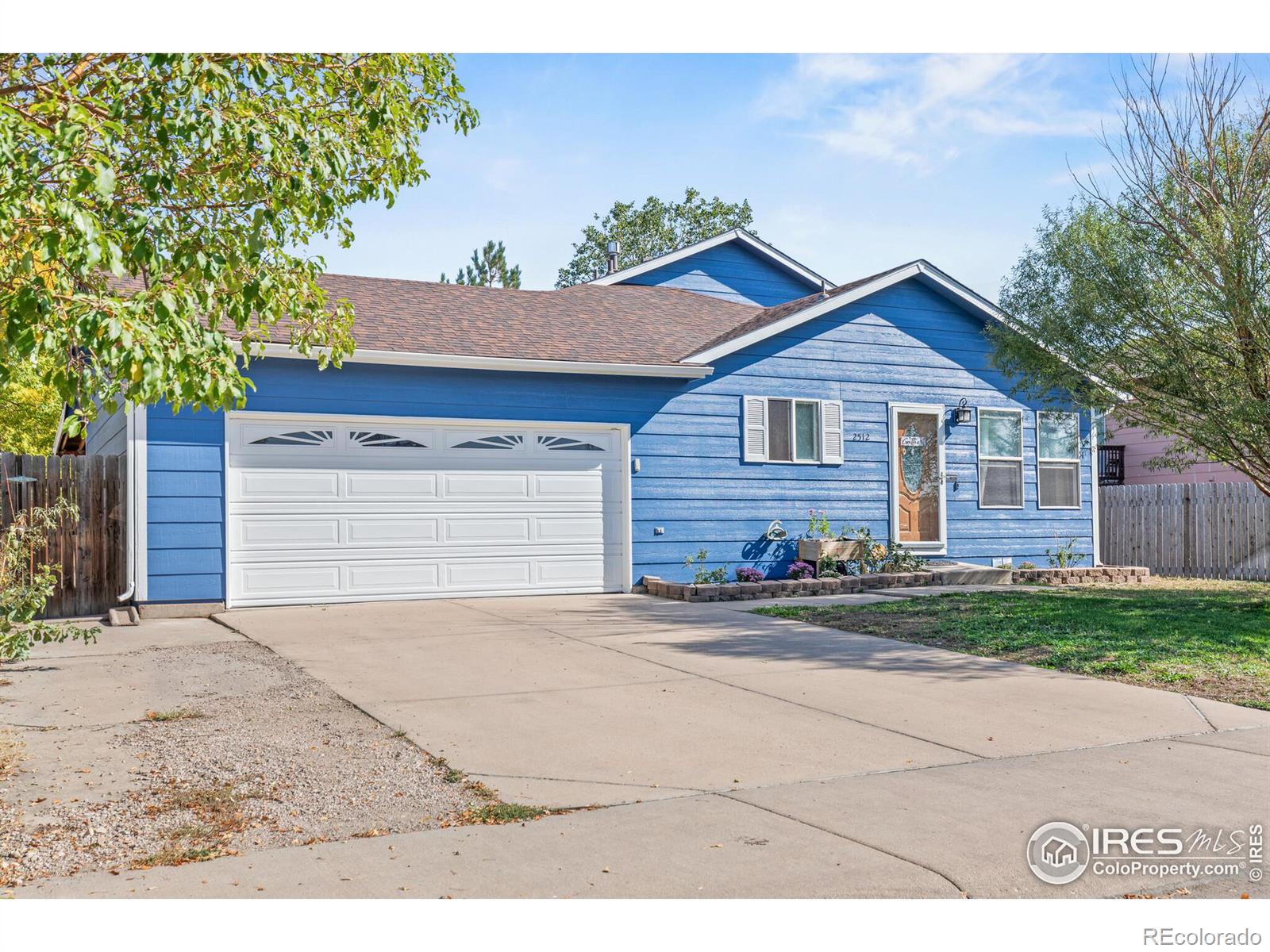 2512  Aspen Avenue, greeley MLS: 4567891020629 Beds: 4 Baths: 2 Price: $390,000