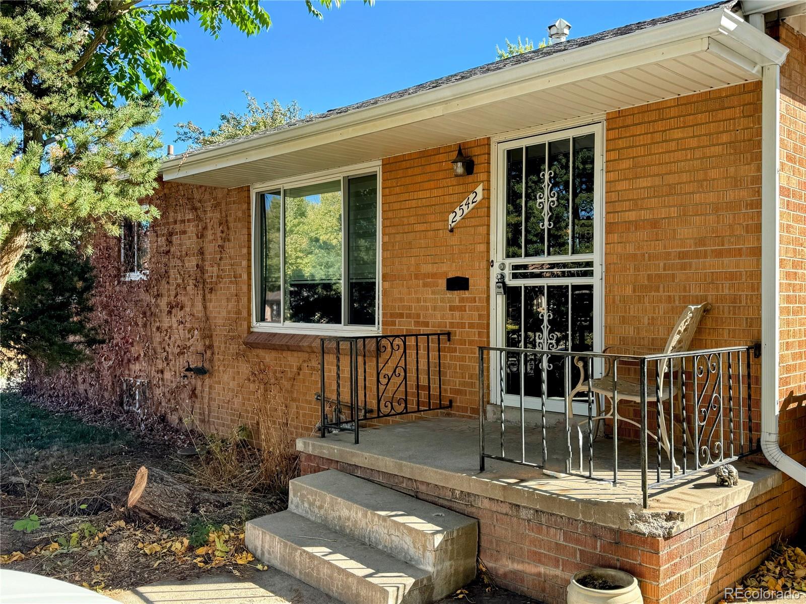 2542 S Winona Court, denver MLS: 7471603 Beds: 4 Baths: 2 Price: $525,000