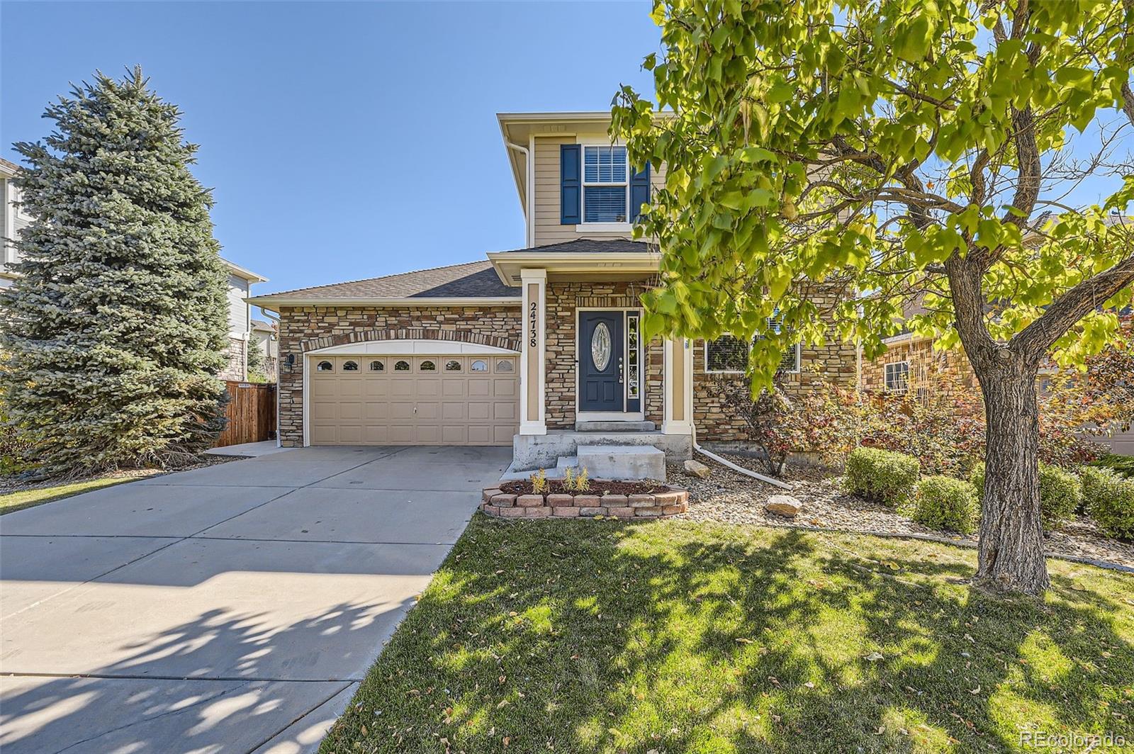 24738 E Layton Place, aurora MLS: 4524038 Beds: 4 Baths: 4 Price: $619,900