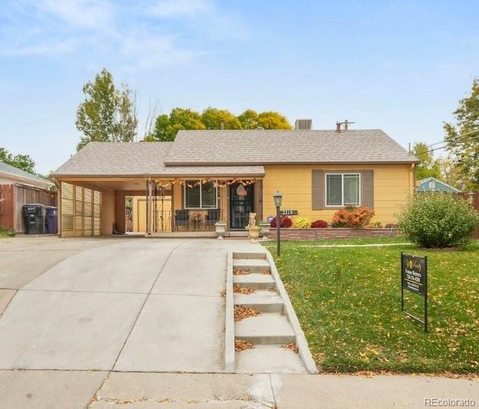 2215 S Knox Court, denver MLS: 2487557 Beds: 3 Baths: 2 Price: $499,999