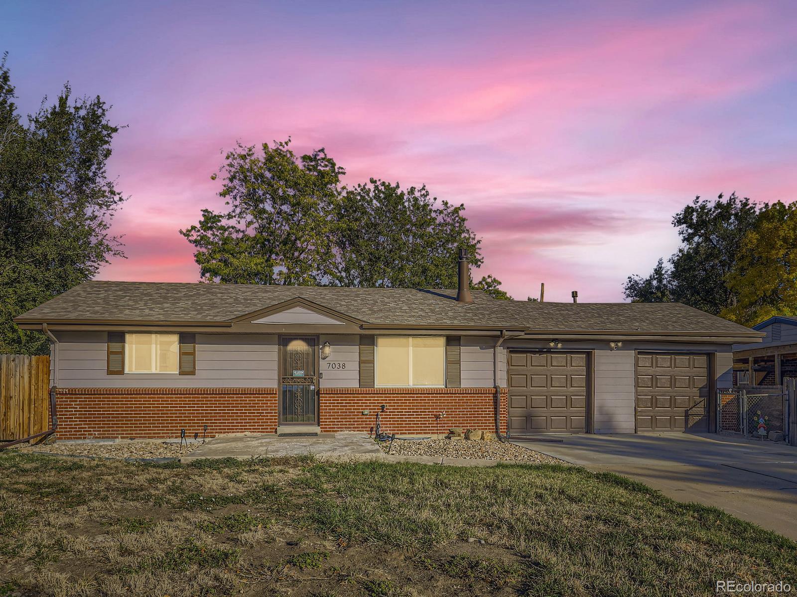 7038  Otis Court, arvada MLS: 9045531 Beds: 4 Baths: 2 Price: $575,000