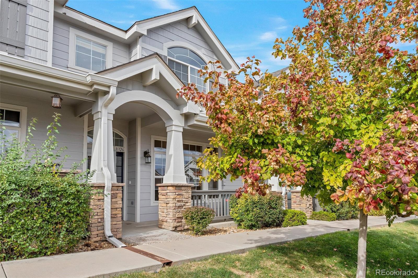 8326  Stonybridge Circle, highlands ranch MLS: 2560613 Beds: 3 Baths: 3 Price: $479,000