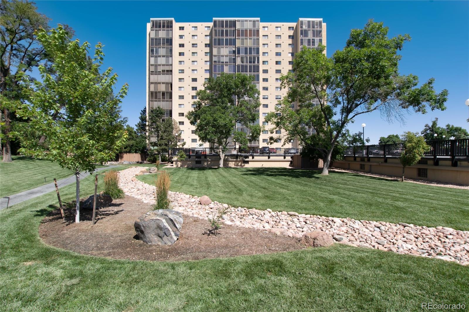 7877 E Mississippi Avenue 805, Denver  MLS: 1582867 Beds: 2 Baths: 2 Price: $398,500