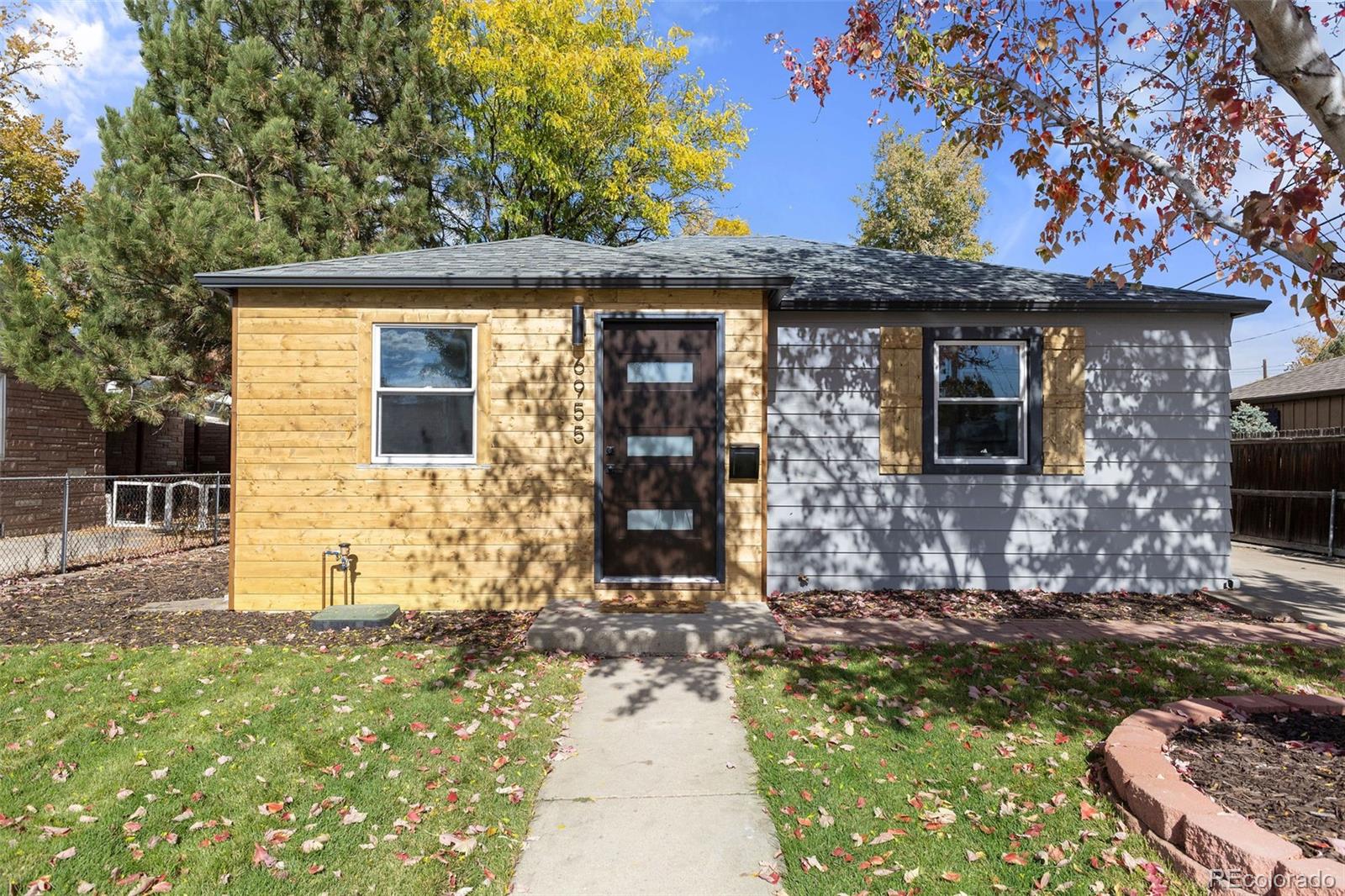 6955 W 54th Avenue, arvada MLS: 6921949 Beds: 2 Baths: 1 Price: $519,900