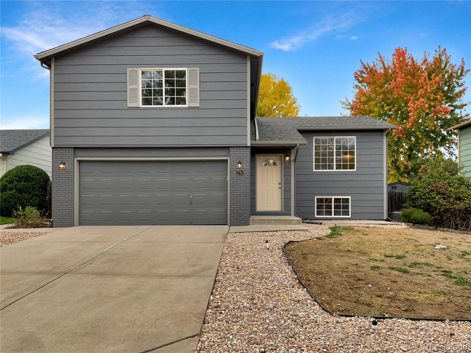 143  50th Avenue, greeley MLS: 5165158 Beds: 4 Baths: 3 Price: $445,000