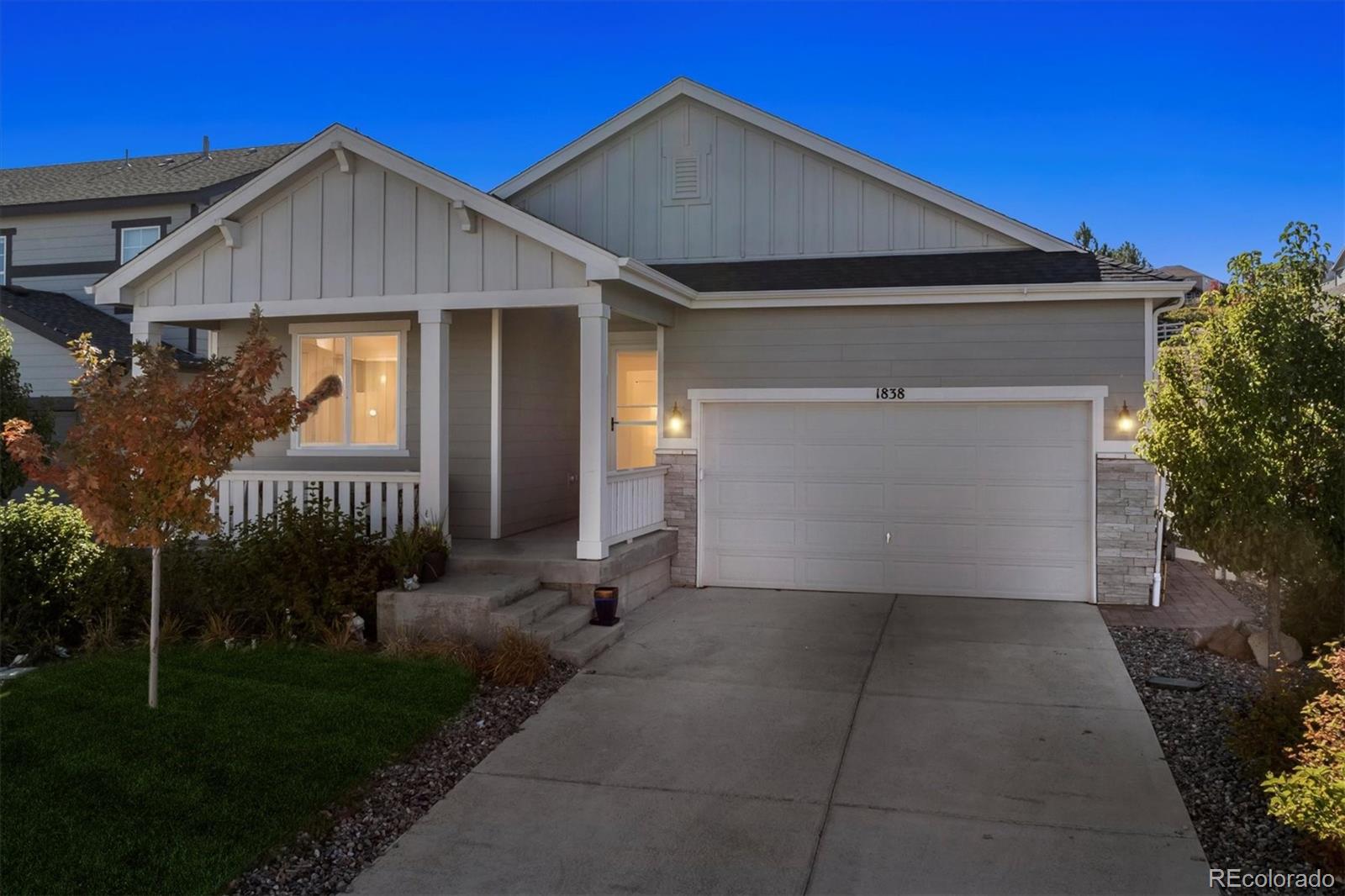 1838  Cade Avenue, castle rock MLS: 8628403 Beds: 3 Baths: 2 Price: $570,000