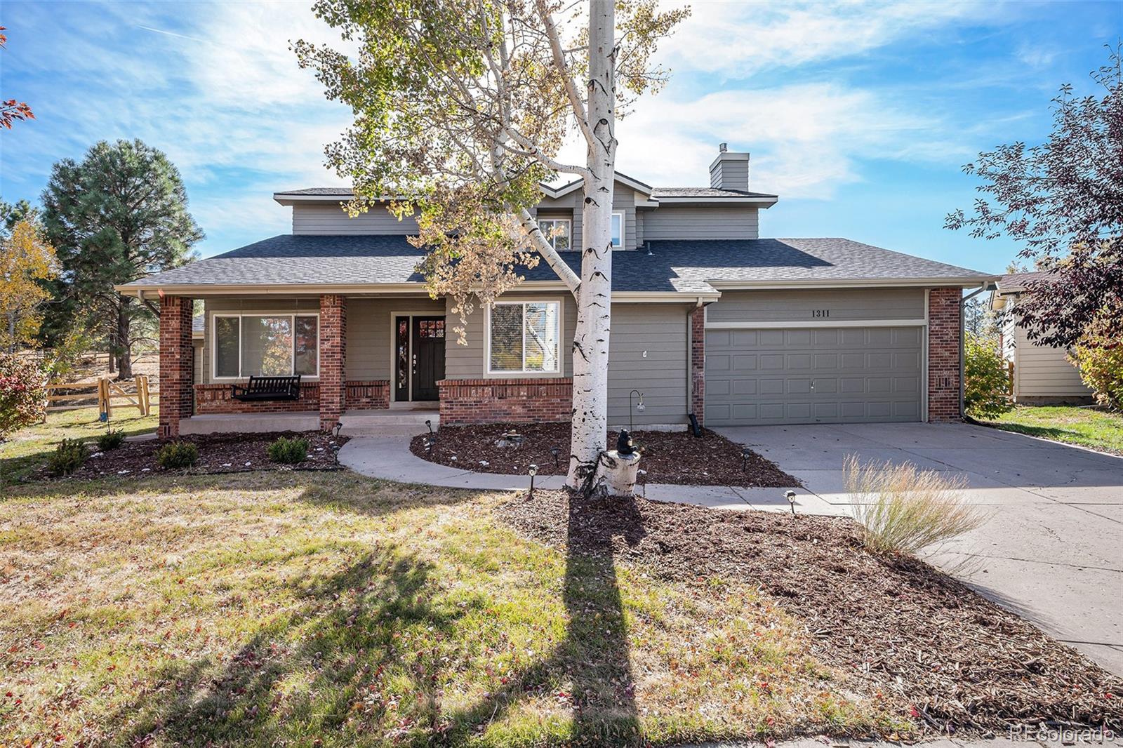 1311  Wildwood Lane, castle rock MLS: 7156232 Beds: 4 Baths: 3 Price: $695,000