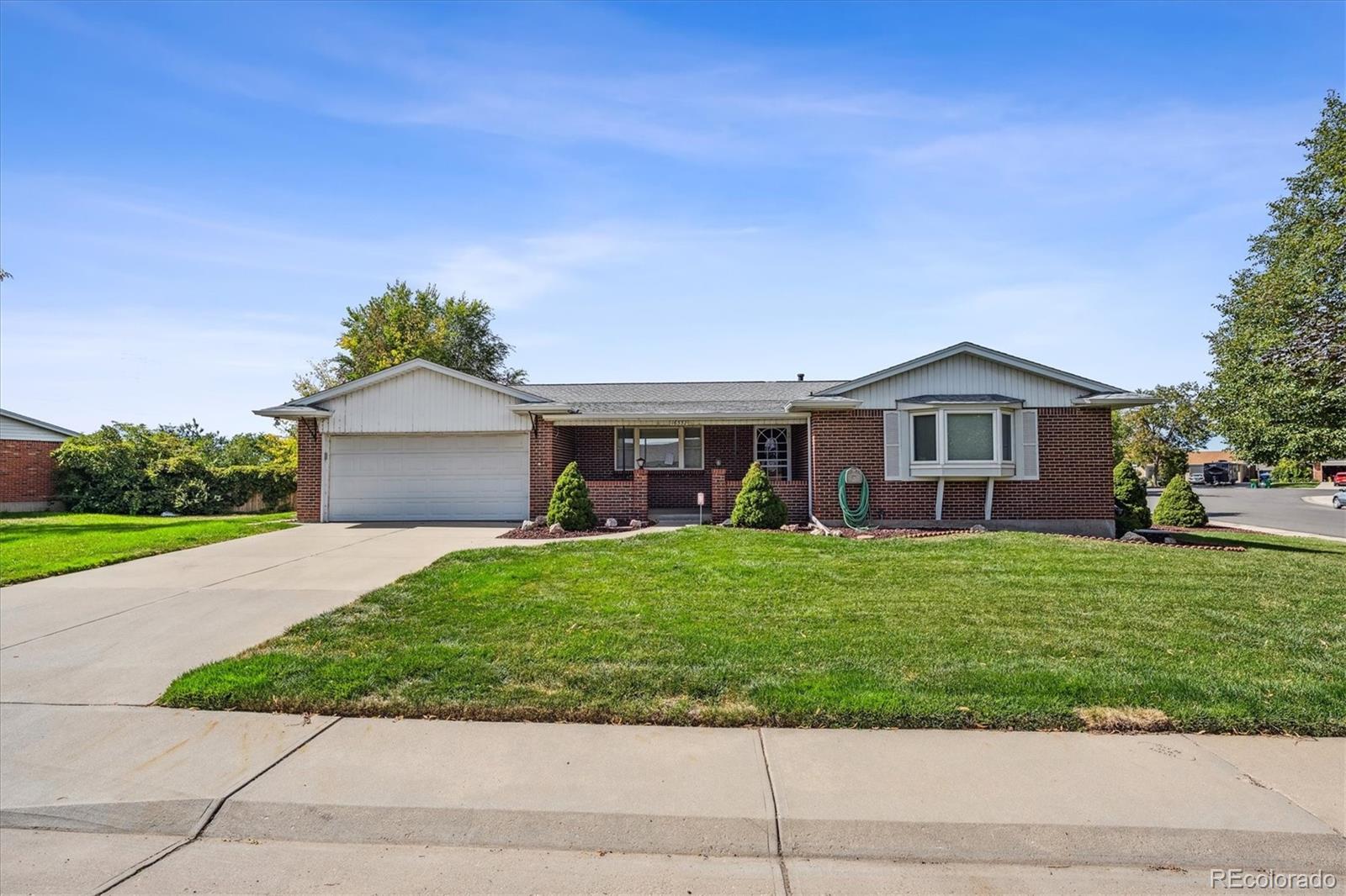 16332 E 7th Drive, aurora MLS: 2334236 Beds: 4 Baths: 3 Price: $509,000