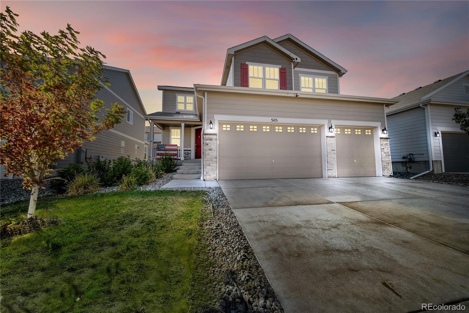 5115  Ditmars Lane, castle rock MLS: 8998507 Beds: 7 Baths: 4 Price: $799,999