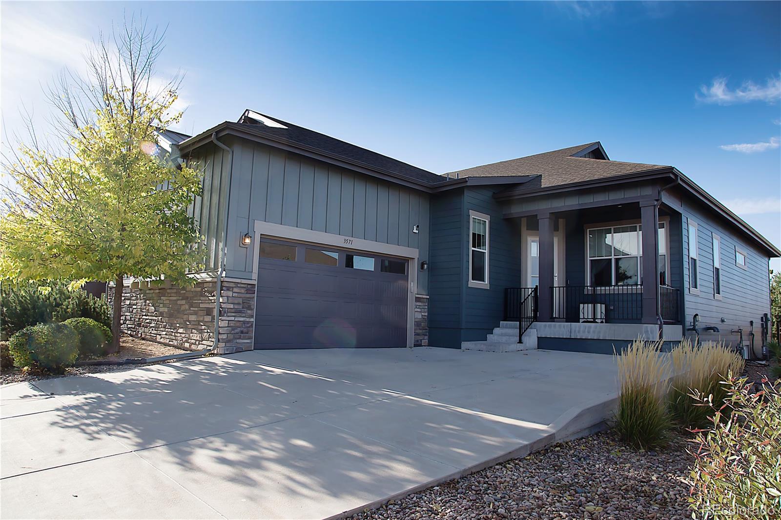 3571  New Haven Circle, castle rock MLS: 7219691 Beds: 2 Baths: 2 Price: $585,000