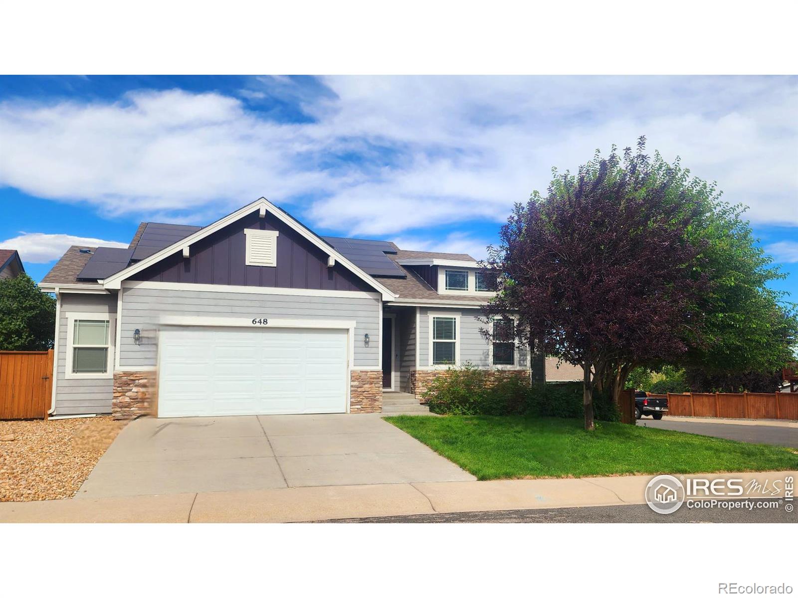 648  Foxtail Way, severance MLS: 4567891021242 Beds: 3 Baths: 2 Price: $499,900