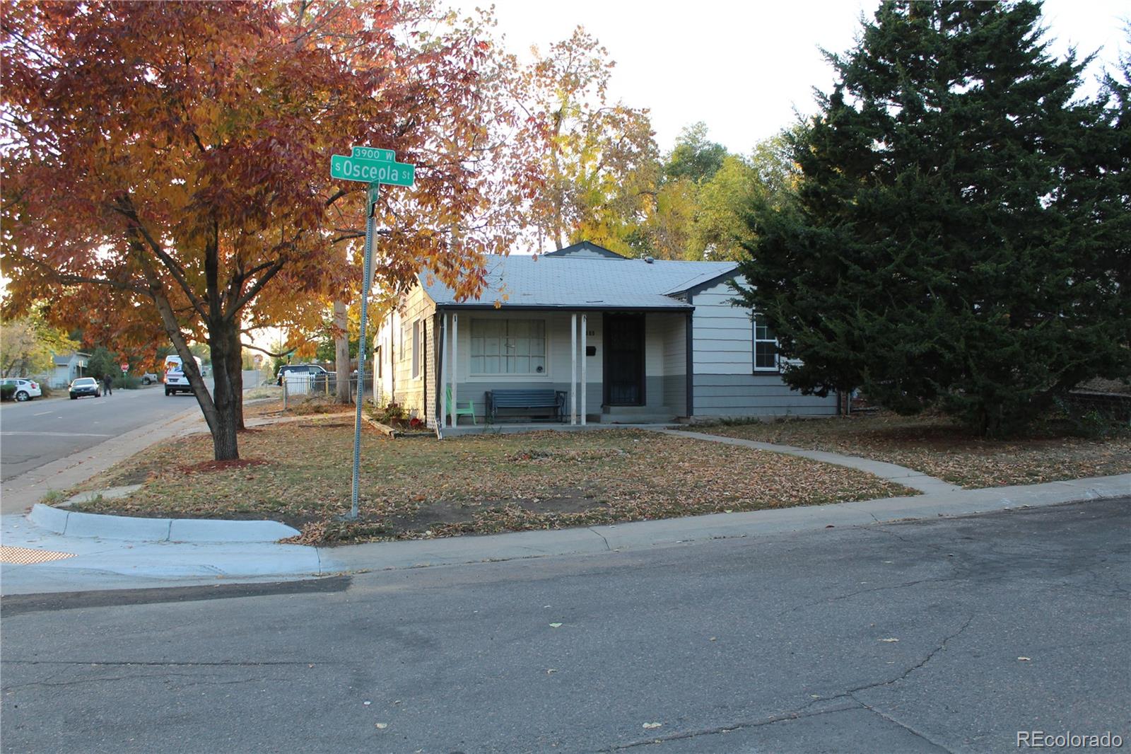 1089 S Osceola Street, denver MLS: 2516489 Beds: 2 Baths: 1 Price: $399,999