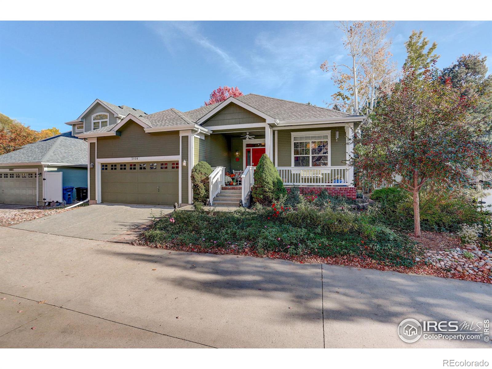 2108  Springs Place, longmont MLS: 4567891021251 Beds: 4 Baths: 4 Price: $765,000