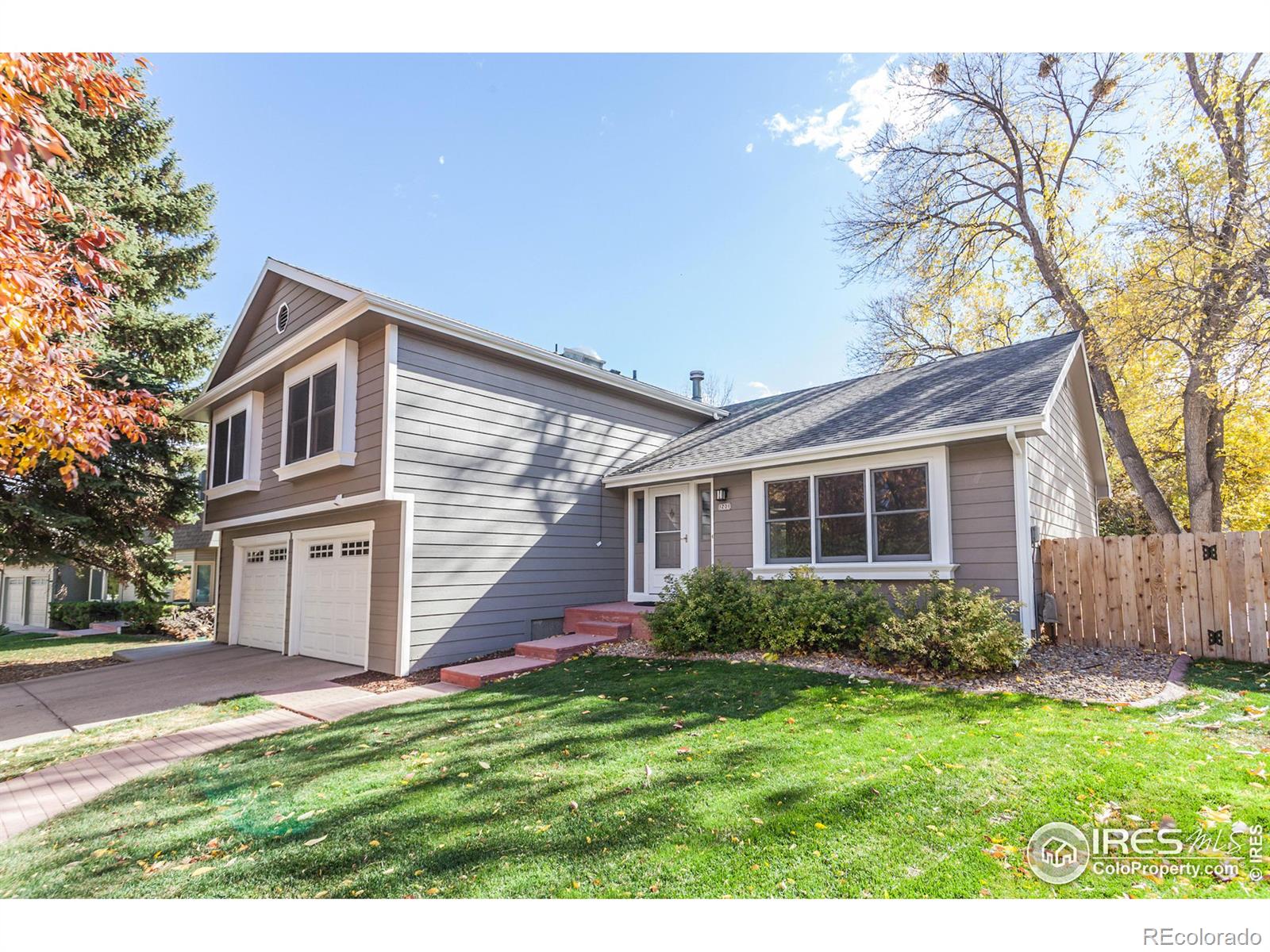 1201  Mansfield Drive, fort collins MLS: 4567891021262 Beds: 3 Baths: 3 Price: $688,000